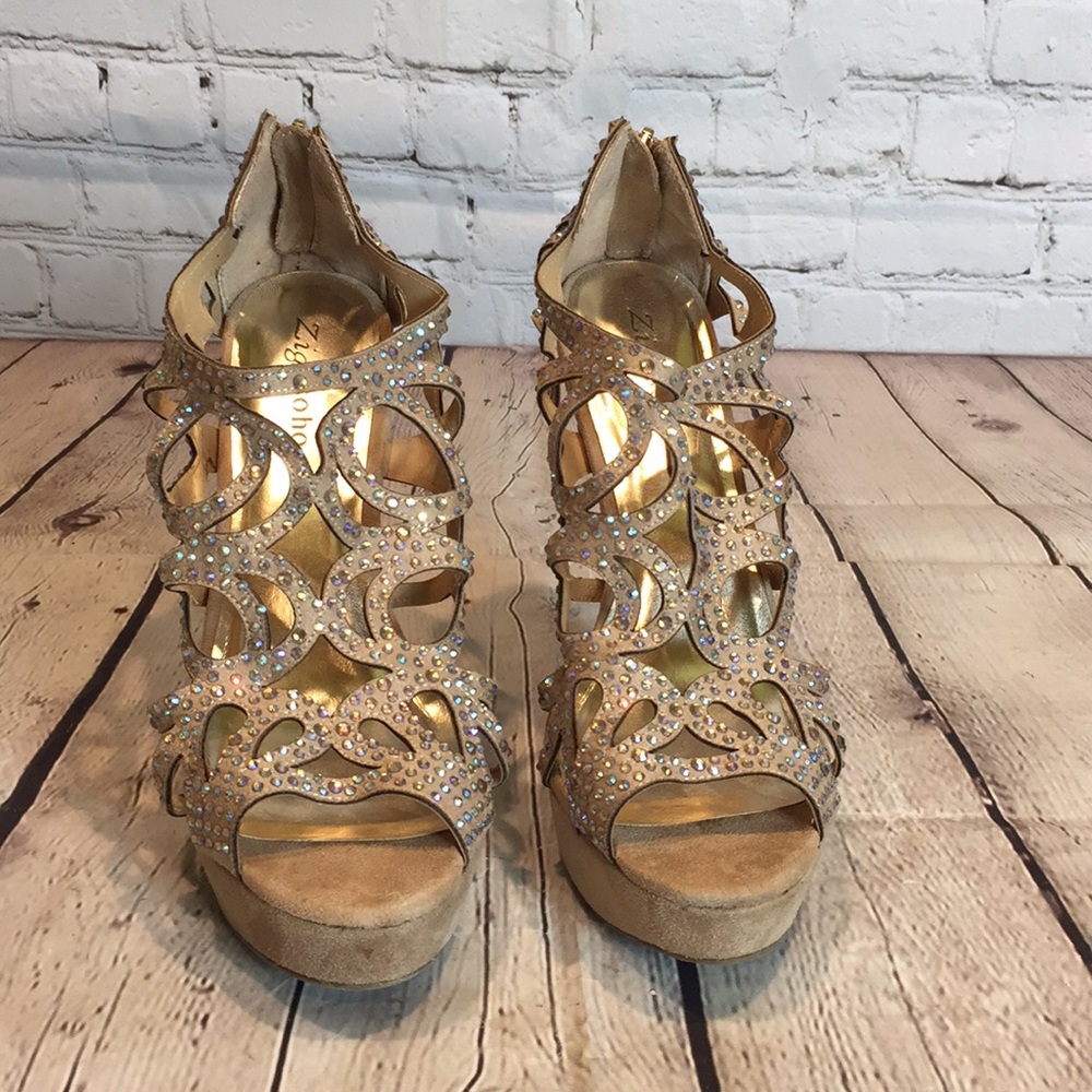 Zigi Soho Shoes 5" High Heel Platforms Tan Rhinestone Bling Cutout Size 8